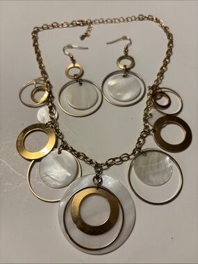 Gold-Tone and White Layered Circle Necklace with Matching Earrings